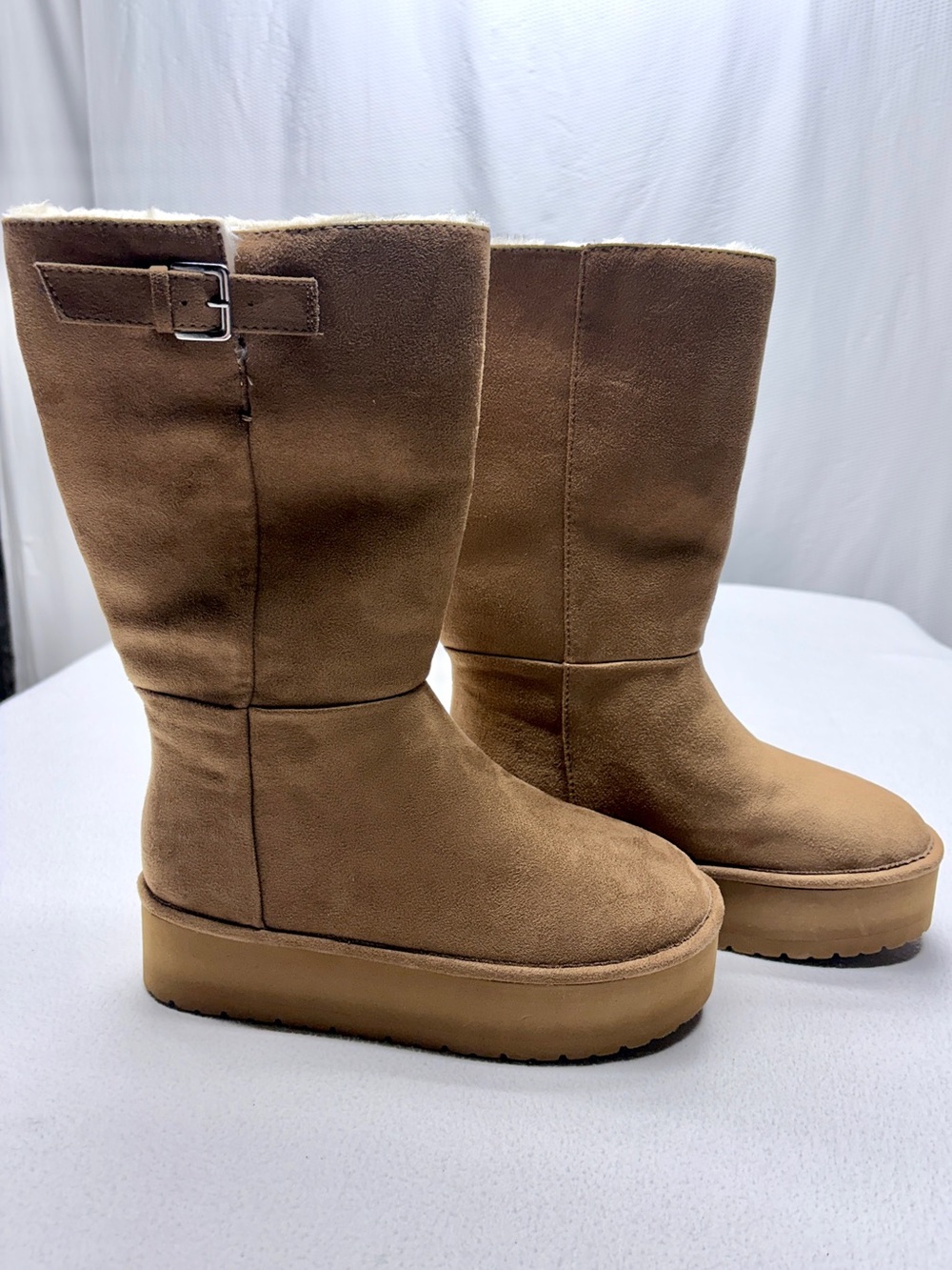 Madden Girl Eclipsed Platform Boots Womens 8 Tan Faux Suede Shearling NWOT
